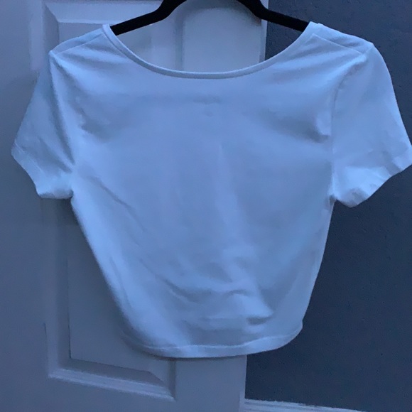 white v neck shirt - Picture 3 of 3